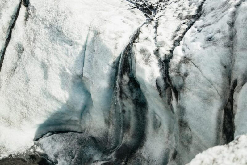 vik-guided-solheimajokull-glacier-hike