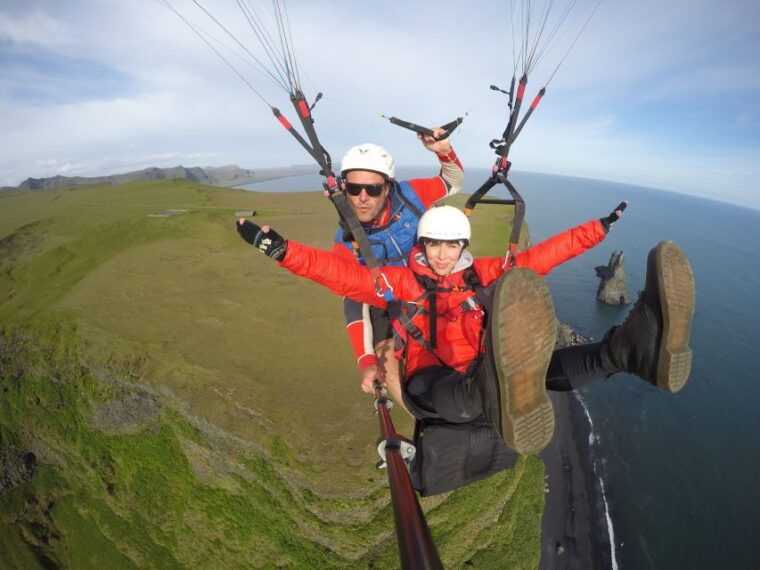 vik-paragliding-tandem-flight
