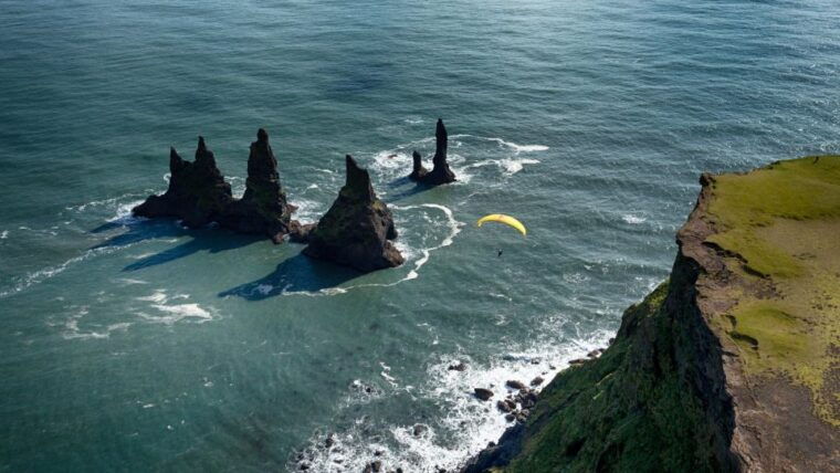 vik-paragliding-tandem-flight
