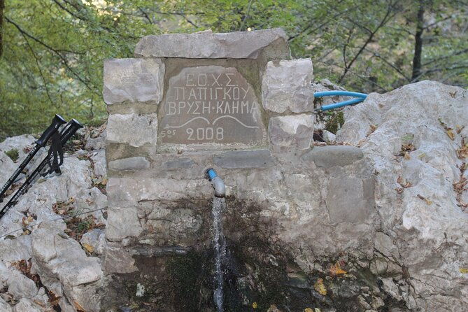 vikos-gorge-crossing-hiking-from-monodentri-to-vikos-village