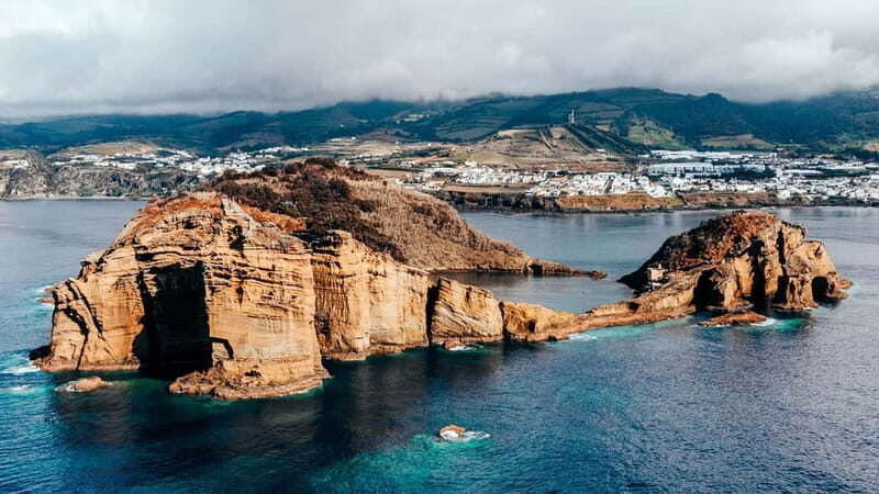 Vila Franca Islet: Biologist Guided Boat Around Eco Tour - Scenic Views and Photo Opportunities