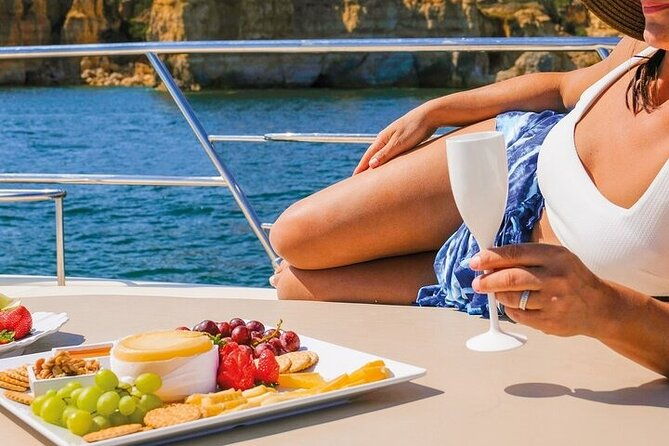 vilamoura-3-hours-caves-coastline-tour-unwind