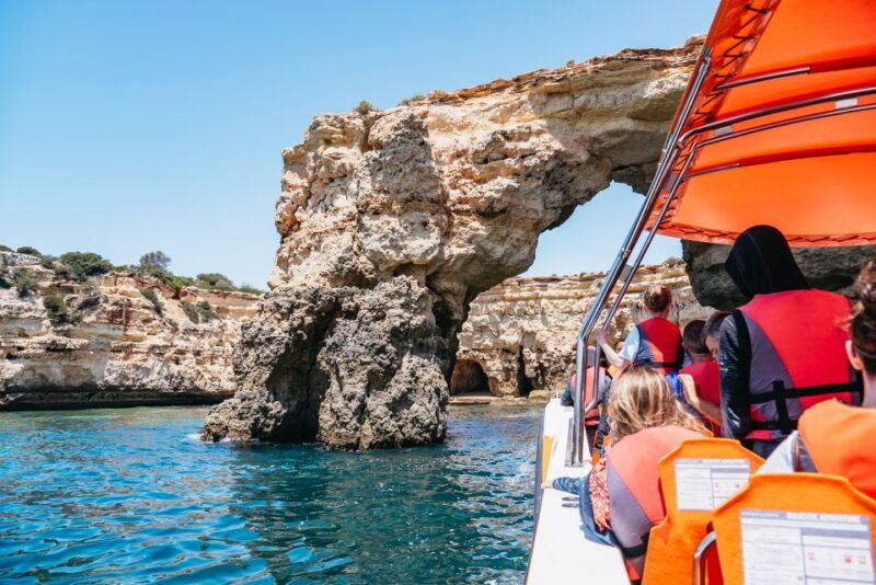 vilamoura-benagil-cave-boat-tour-with-entry