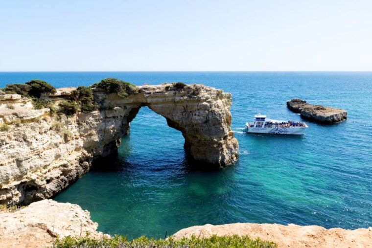vilamoura-benagil-cave-quest-boat-tour