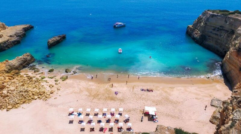 vilamoura-guided-sightseeing-cruise-with-beach-bbq-drinks