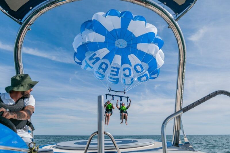 vilamoura-marina-parasailing