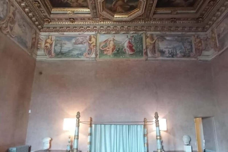 Villa Medici & Squares and Fountains Private Day Tour - Why This Tour Works for Different Travelers