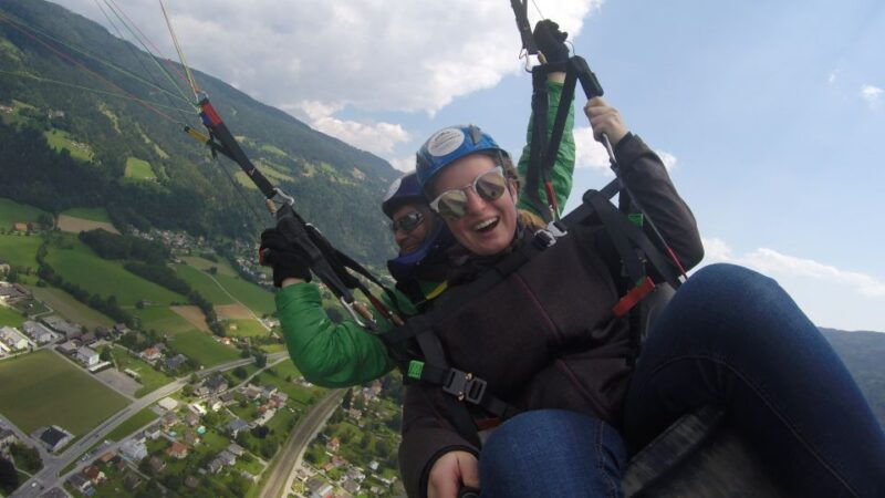 villach-ossiachersee-paragliding-action-tandem-flight