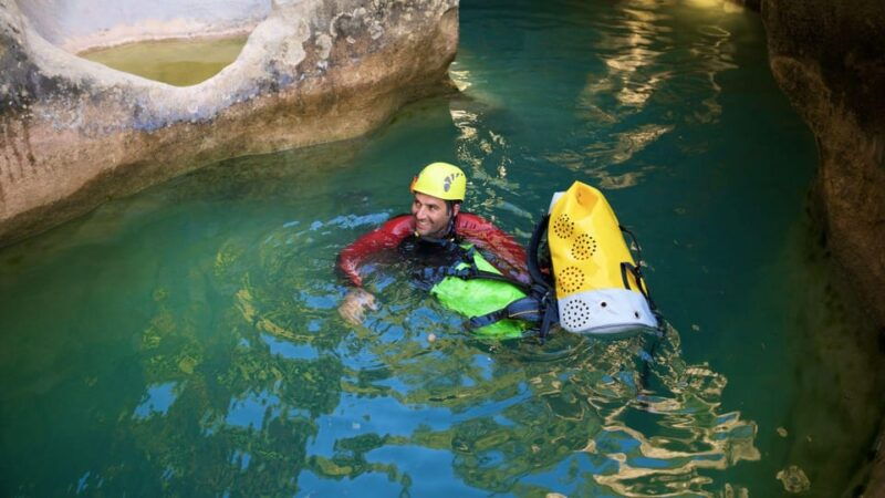 villacidro-zairi-river-canyoning-adventure