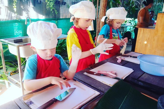 Village Cooking Class With Experienced Chef - Key Points