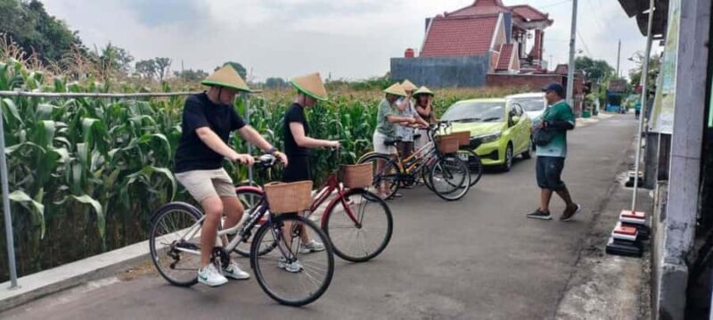 Village Cycling & Prambanan Temple golden sunset - FAQ