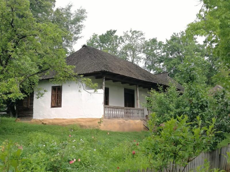 village-museum-bucharest-guided-tour