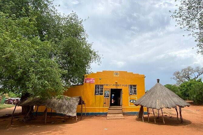 Village Tour Through Livingstone - Key Points