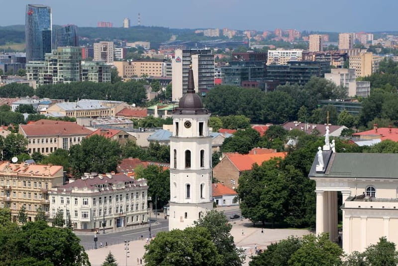 Vilnius: City Highlights Walking Tour - The Itinerary: Key Landmarks and Stories