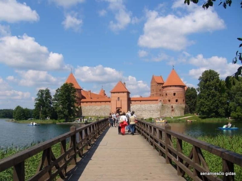 Vilnius: Half-Day Sightseeing Tour to Trakai - Key Points  