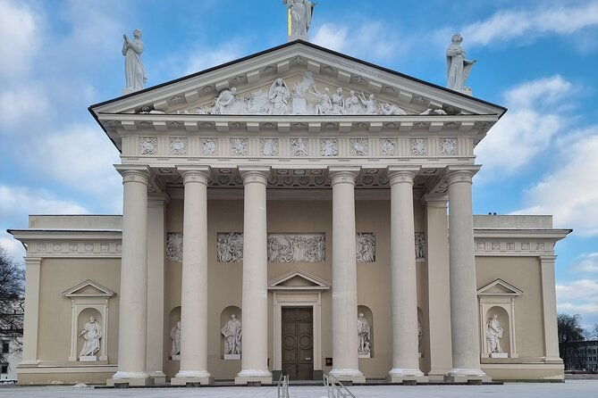 vilnius-like-a-local-customized-private-tour-2