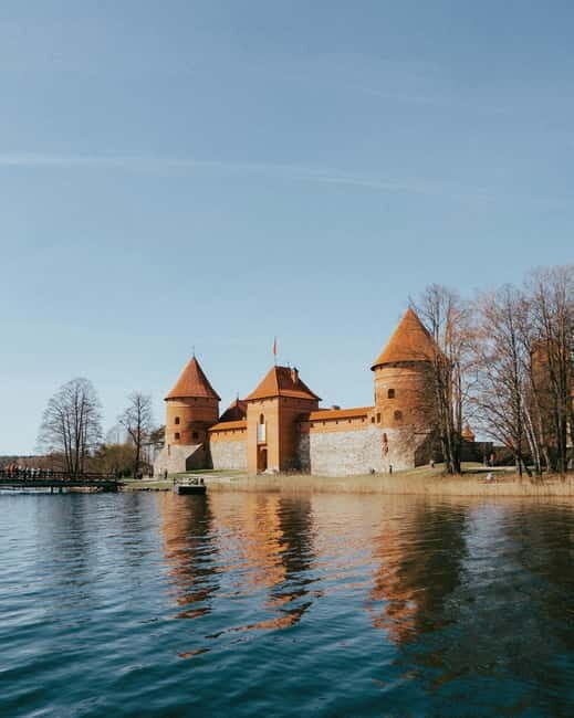 Vilnius to Trakai Island Guided Tour with Chocolate Tasting - A Detailed Look at the Experience
