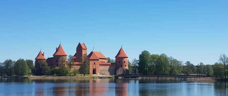 Vilnius: Trakai Castle Half-Day Tour by minivan - Final Thoughts