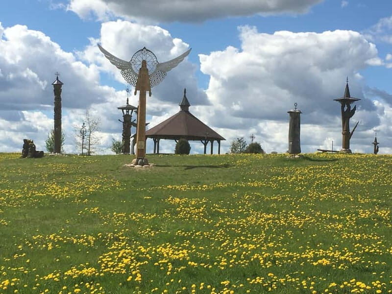 Vilnius: Trakai, Uzutrakis Manor, Hill of Angels, Boat Ride - Who Is This Tour Best For?