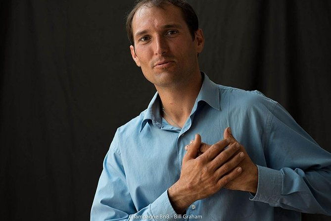 vineyard-tour-tasting-of-all-our-lineup