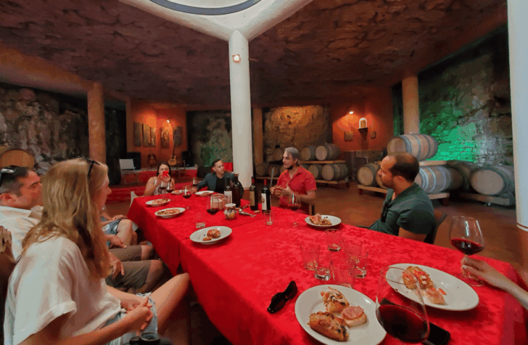 vineyard-walk-wine-tasting-in-the-berici-hills-of-vicenza