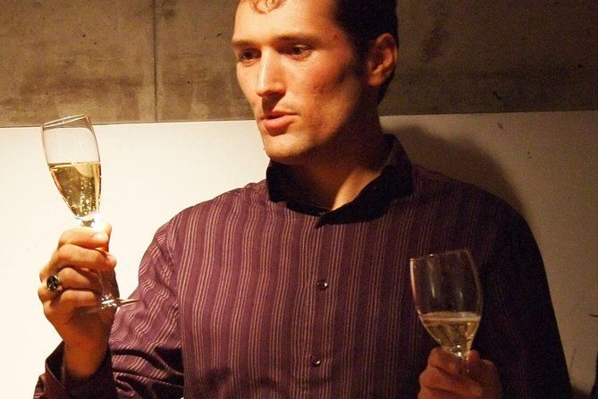 vineyard-walking-tour-5-champagnes-tasting