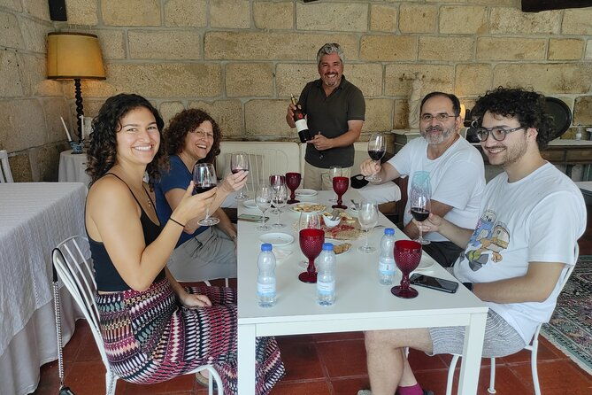 vinho-verde-2-wineries-cultural-guimaraes-private-from-porto