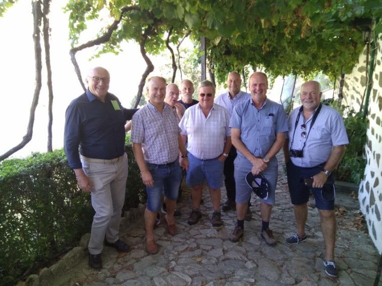 vinho-verde-2-wineries-guimaraes-from-porto