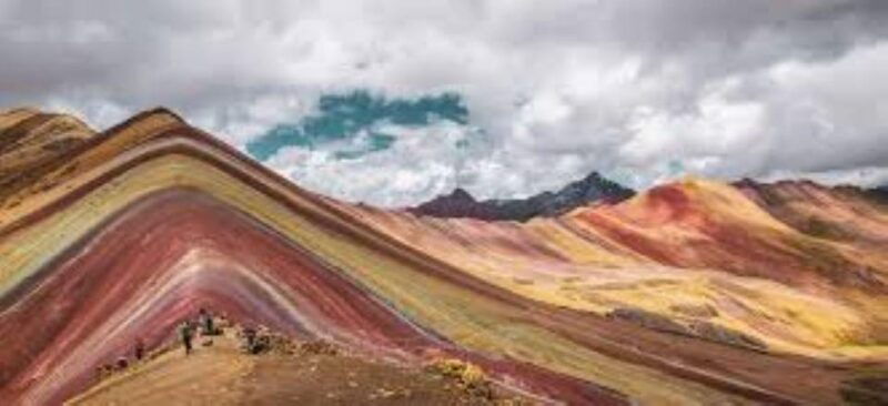 vinicunca-rainbow-mountain