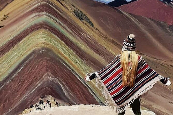 vinicunca-rainbow-mountain-trekking-tour-from-cusco