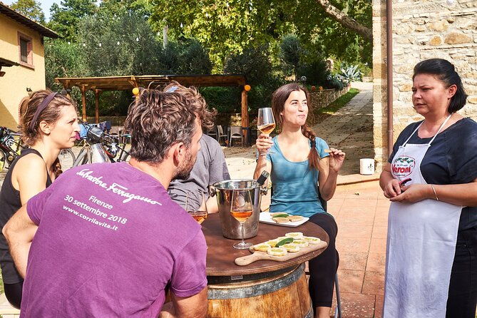 vintage-fiat-500-chianti-classico-wine-tour-and-tuscan-lunch