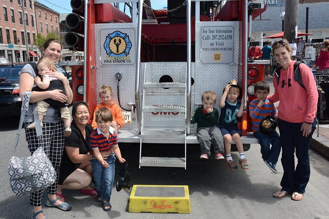 vintage-fire-truck-sightseeing-tour-of-portland-maine