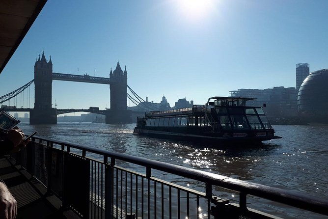 vintage-london-bus-tour-including-cruise-with-london-eye-option