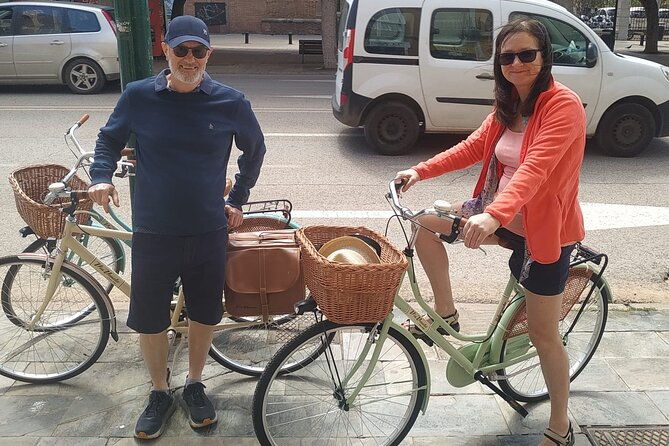 vintage-style-bike-rental-in-malaga
