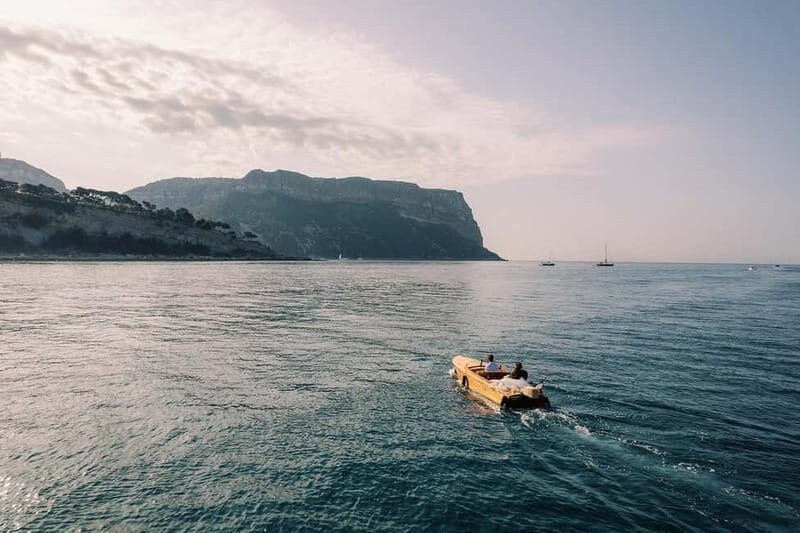 Vintage sunset boat tour of Marseille for couples (2h) - Practical Details: What You Need to Know