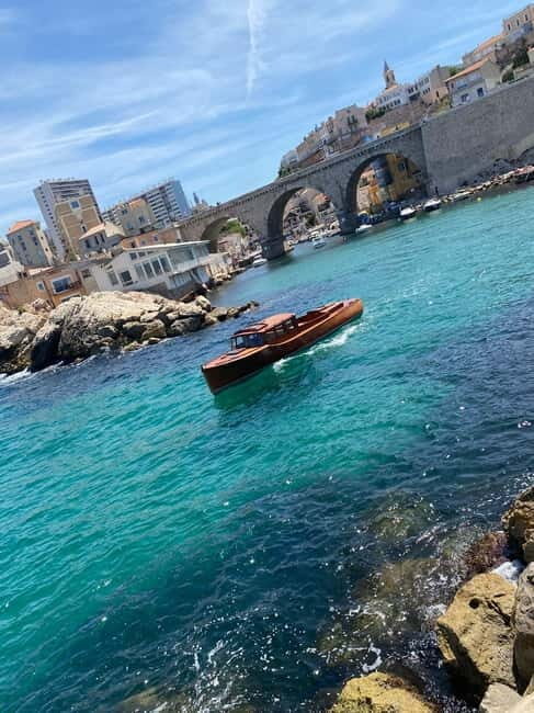 Vintage sunset boat tour of Marseille - small groups (2h) - Authentic Experiences Reported by Travelers