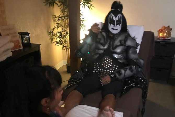 vip-60-minute-body-massage-w-hot-stones-2