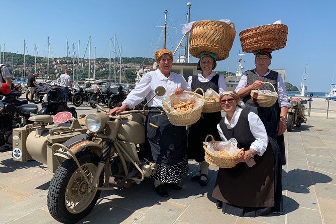 vip-90-private-sidecar-tour-of-athens-acropolis-lycabetus