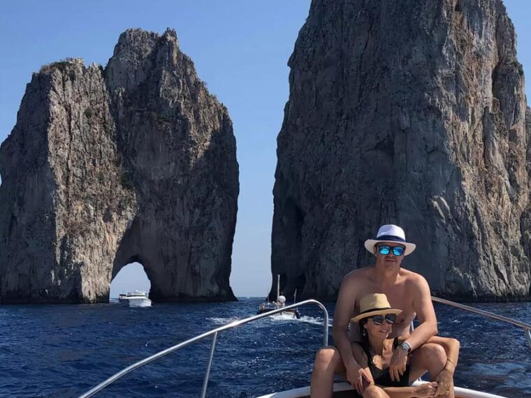 vip-capri-tour-anacapri-augustus-gardens-faraglioni