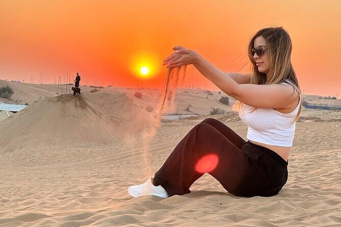 VIP Desert Safari with 4x4 pick up & drop, camel ride bbq dinner - Key Points