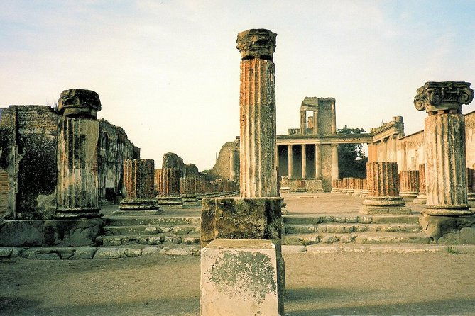 vip-experience-private-tour-to-pompeii-and-amalfi-coast-from-rome