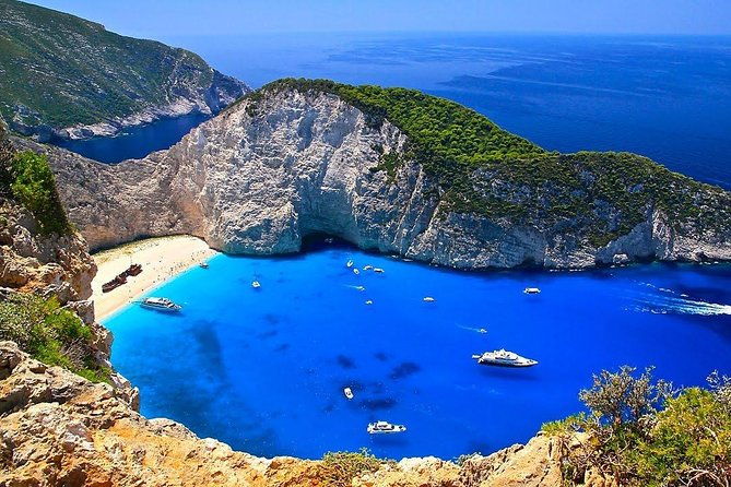 vip-full-day-tour-shipwreck-blue-caves-and-top-view