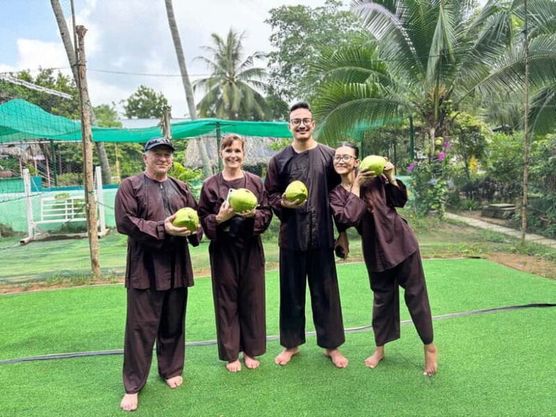 VIP New Tour 2-Day: Cu Chi Tunnels - Mekong delta Homestay - Day 1: Visiting Cu Chi Tunnels and Exploring the Mekong