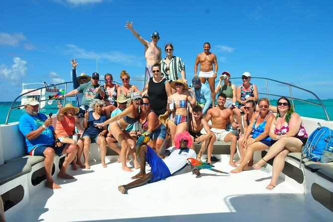 vip-premium-yacht-party-boat-brunch