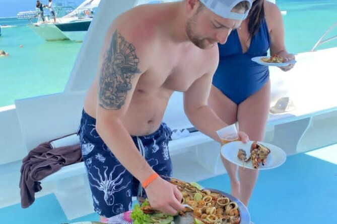 vip-private-booze-cruise-in-punta-cana