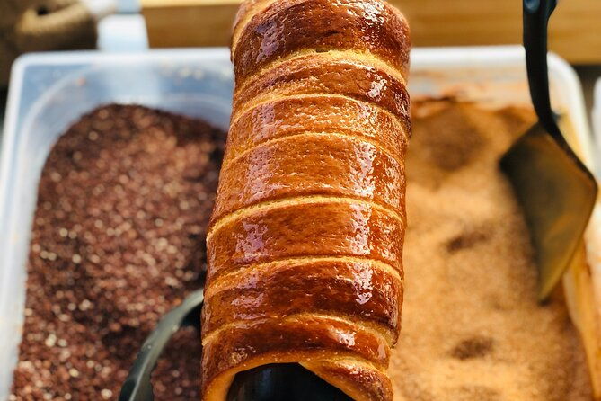 vip-private-food-prague-tour-by-car-food-drinks-and-boat