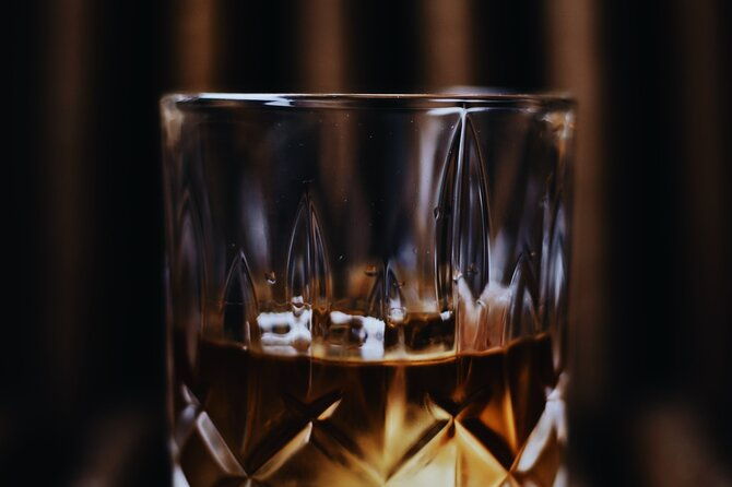 vip-private-food-prague-tour-by-car-food-drinks-and-boat