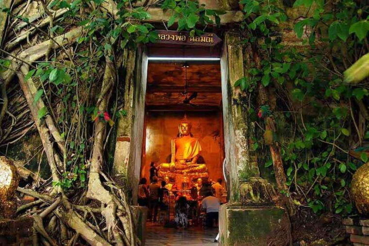 vip-private-group-tour-to-the-iconic-thailands-markets