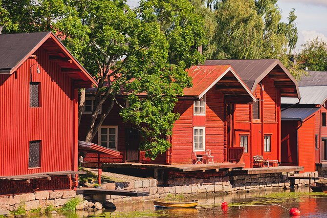 vip-private-half-day-trip-to-medieval-porvoo-from-helsinki-2
