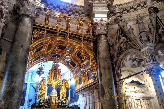 vip-private-split-trogir-chef-prepared-meal-with-wine-sea-view